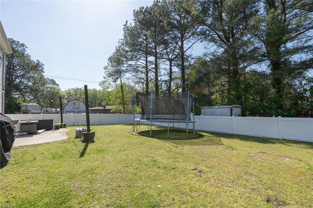 4701 Harlan CT, Chesapeake, VA 23321