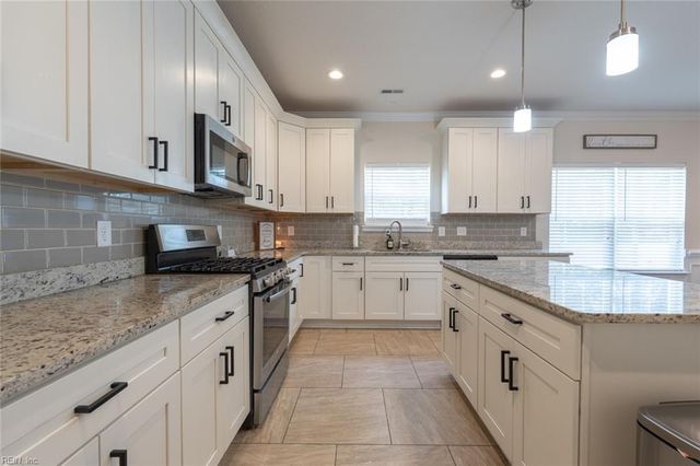 4701 Harlan CT, Chesapeake, VA 23321