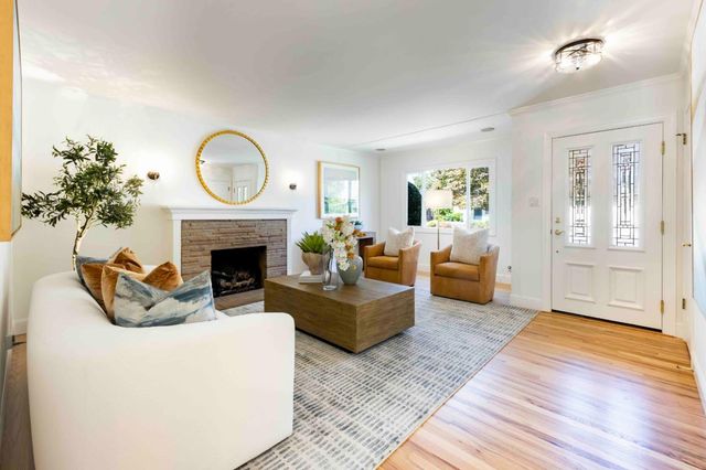 1410 Floyd Avenue, Sunnyvale, CA 94087