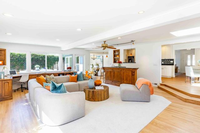1410 Floyd Avenue, Sunnyvale, CA 94087