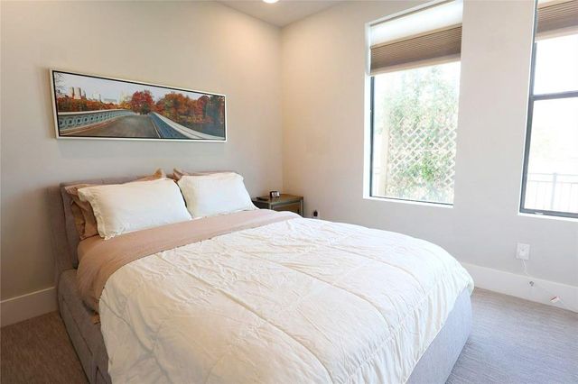 2123 Arabelle Street, Houston, TX 77007