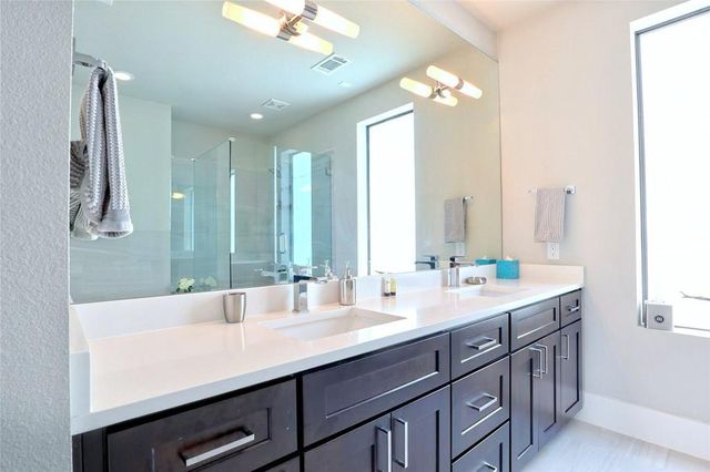 2123 Arabelle Street, Houston, TX 77007