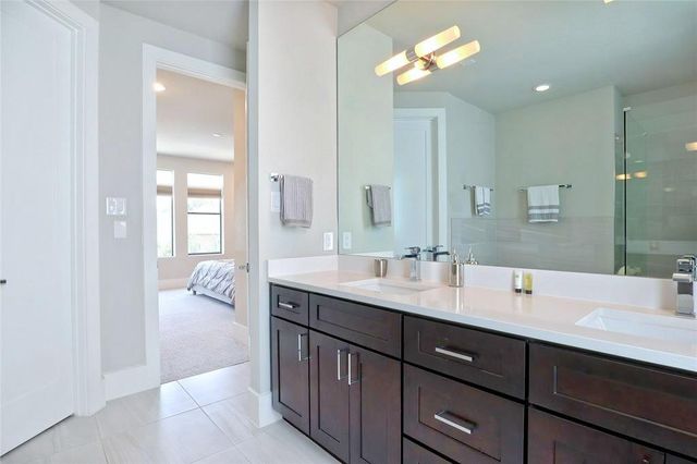 2123 Arabelle Street, Houston, TX 77007