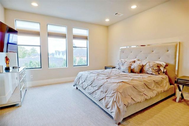 2123 Arabelle Street, Houston, TX 77007