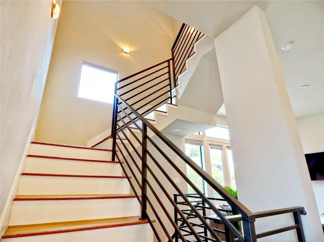 2123 Arabelle Street, Houston, TX 77007