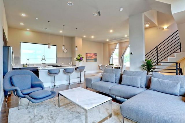 2123 Arabelle Street, Houston, TX 77007