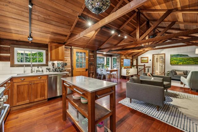 252 Blakewood Way, Redwood City, CA 94062