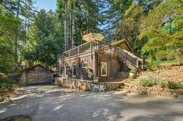 252 Blakewood Way, Redwood City, CA 94062