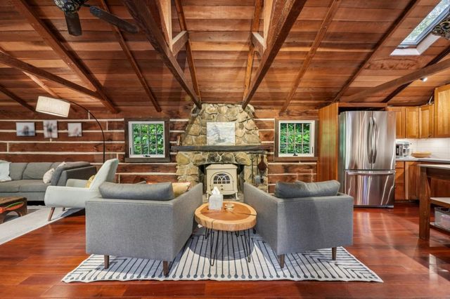 252 Blakewood Way, Redwood City, CA 94062