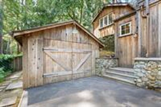 252 Blakewood Way, Redwood City, CA 94062