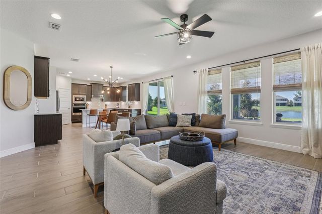 8807 SONOMA COAST, Winter Garden, FL 34787