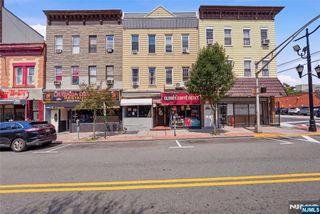 913 Summit Avenue, Union City, NJ 07087