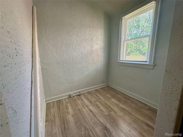 14905 LITTLEFIELD Street, Detroit, MI 48227