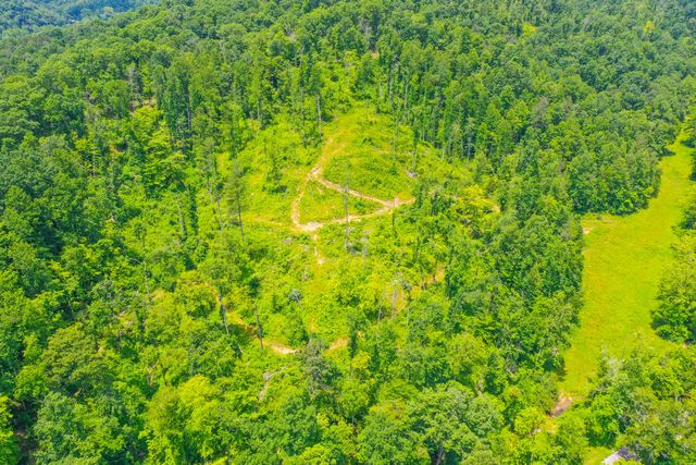 111 Gum Branch Road Gum Branch Road, Manchester, KY 40962