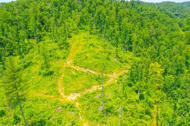 111 Gum Branch Road Gum Branch Road, Manchester, KY 40962