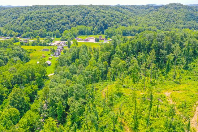 111 Gum Branch Road Gum Branch Road, Manchester, KY 40962