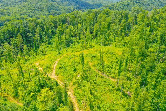 111 Gum Branch Road Gum Branch Road, Manchester, KY 40962