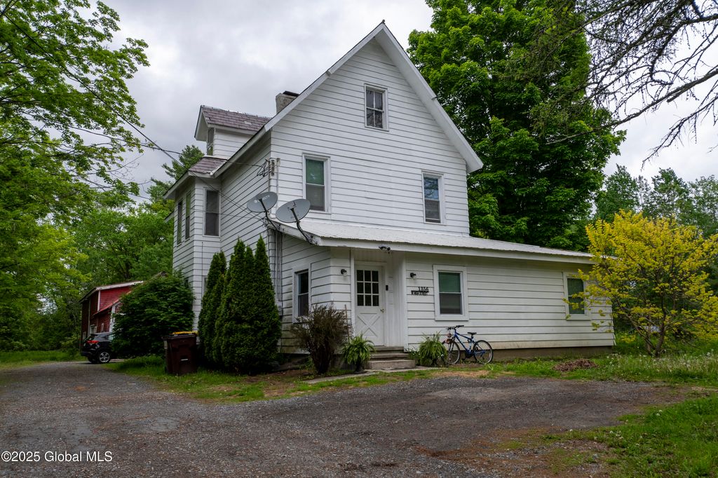 1356 W High Street, Ballston Spa, NY 12020