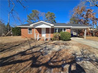 1401 Morrison Avenue, Spring Lake, NC 28390