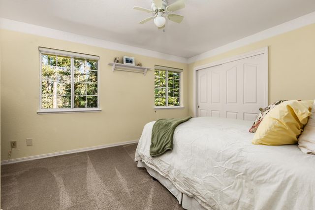 12101 Banner Lava Cap Rd, Nevada City, CA 95959