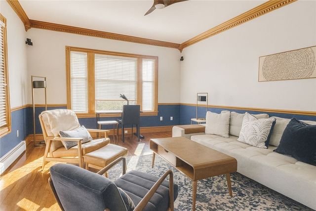 20 Berkeley Avenue 4, Newport, RI 02840