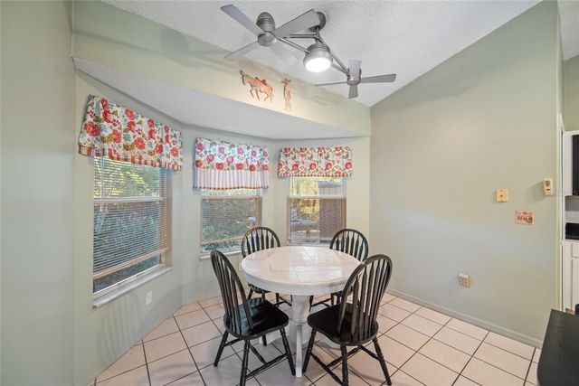 6041 CANOPY OAKS CIRCLE, New Port Richey, FL 34653