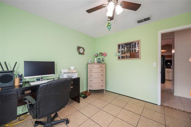 6041 CANOPY OAKS CIRCLE, New Port Richey, FL 34653