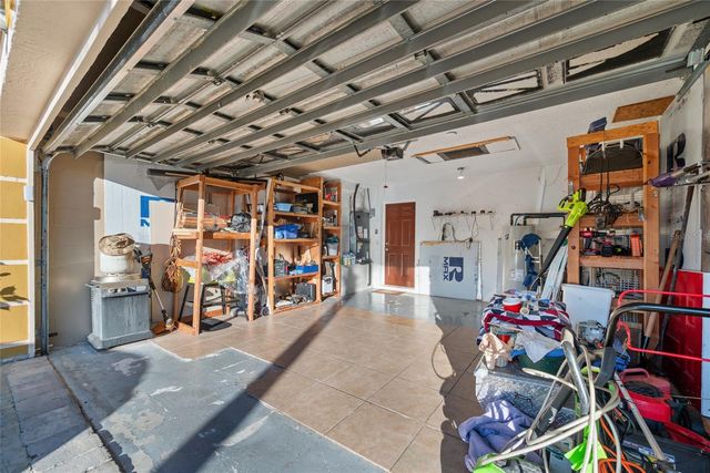 6041 CANOPY OAKS CIRCLE, New Port Richey, FL 34653