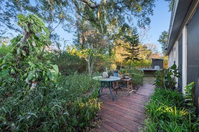 6041 CANOPY OAKS CIRCLE, New Port Richey, FL 34653