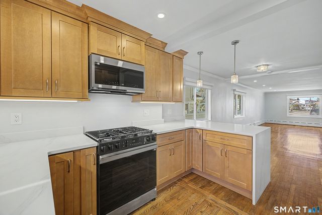 85 Iroquois Road, Stamford, CT 06902