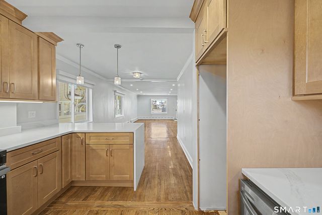 85 Iroquois Road, Stamford, CT 06902