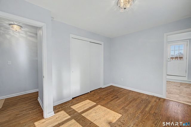 85 Iroquois Road, Stamford, CT 06902