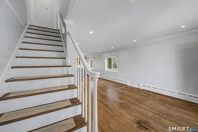 85 Iroquois Road, Stamford, CT 06902