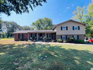 5822 Kathy Drive, Paducah, KY 42003