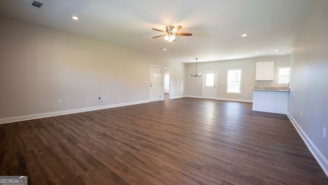 264 Ann Street, Cochran, GA 31014