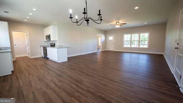 264 Ann Street, Cochran, GA 31014