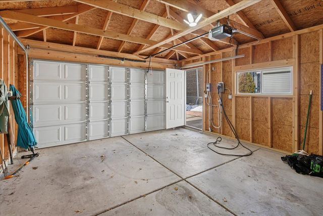 1821 N Mulligan Avenue, Chicago, IL 60639