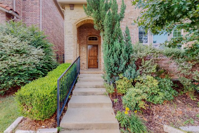 123 Palacio Street, Irving, TX 75039