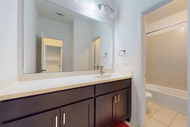 123 Palacio Street, Irving, TX 75039