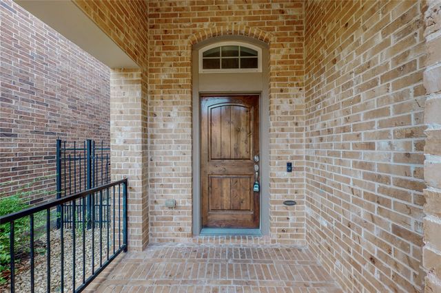 123 Palacio Street, Irving, TX 75039