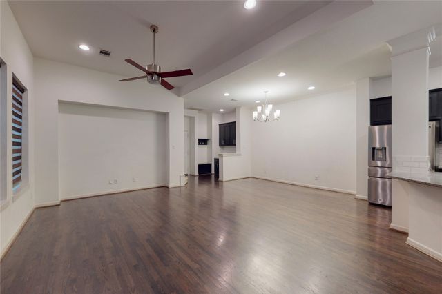 123 Palacio Street, Irving, TX 75039