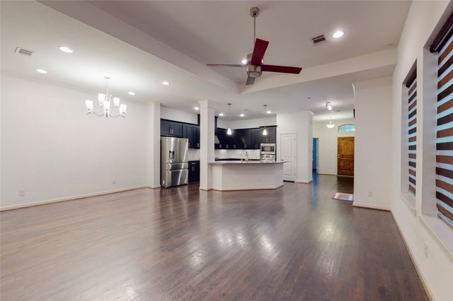 123 Palacio Street, Irving, TX 75039