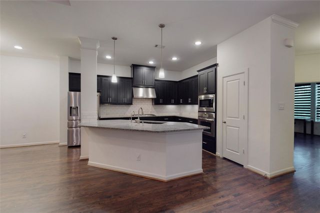 123 Palacio Street, Irving, TX 75039