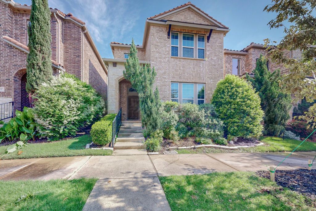 123 Palacio Street, Irving, TX 75039