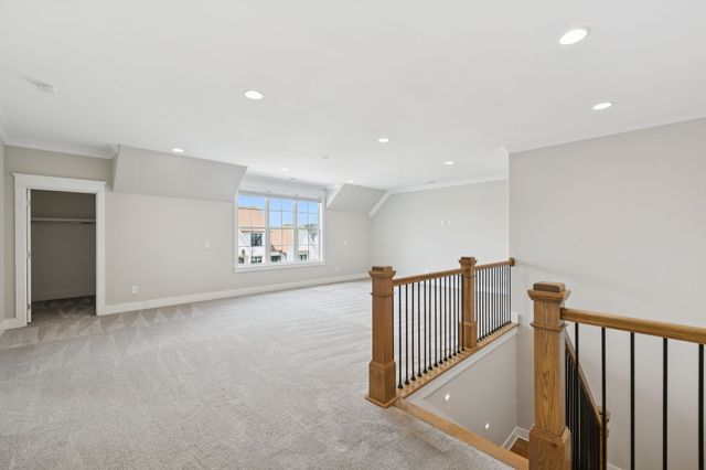 2224 Brakeman Ln, Thompsons Station, TN 37179