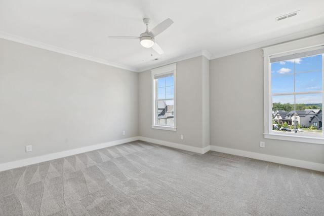 2224 Brakeman Ln, Thompsons Station, TN 37179