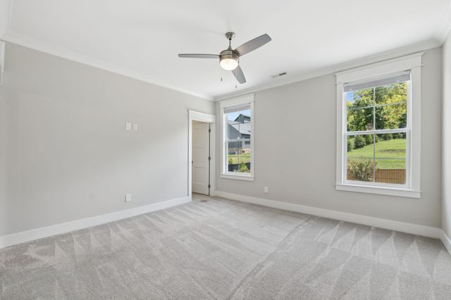 2224 Brakeman Ln, Thompsons Station, TN 37179