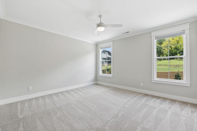 2224 Brakeman Ln, Thompsons Station, TN 37179