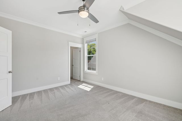 2224 Brakeman Ln, Thompsons Station, TN 37179