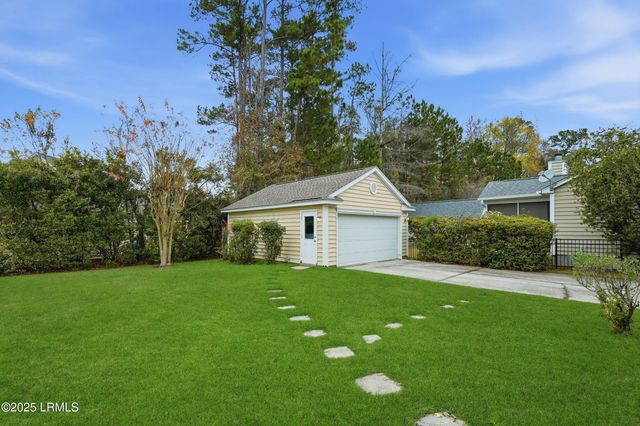 46 Woods Bay Road, Bluffton, SC 29910